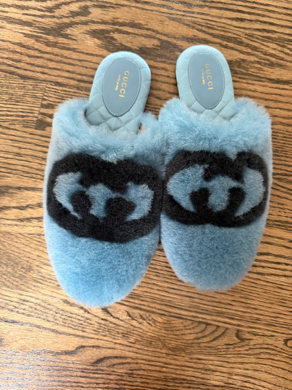 Gucci Blue Shearling Slip-On Slippers with Black Logo